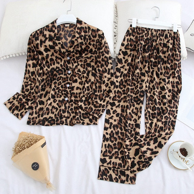 Women's Ice Silk Long Sleeve Pajama Set