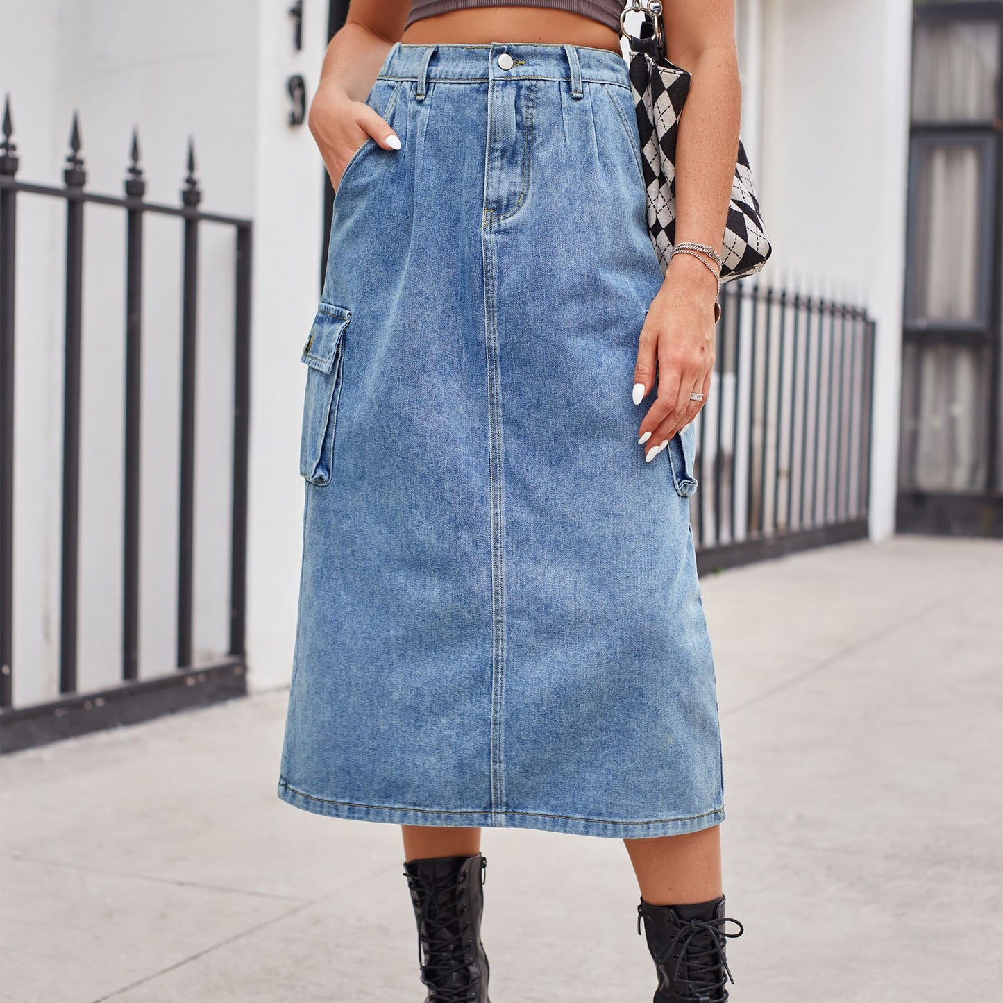 Versatile Denim Skirt for Work and Casual Wear