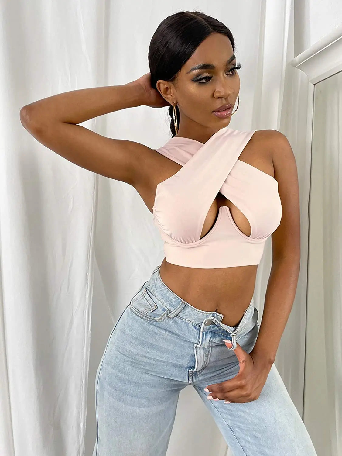 Women's Criss Cross Cutout Crop Tops - Sexy Sleeveless Solid Color Tank Tops for Party, Club, and Streetwear