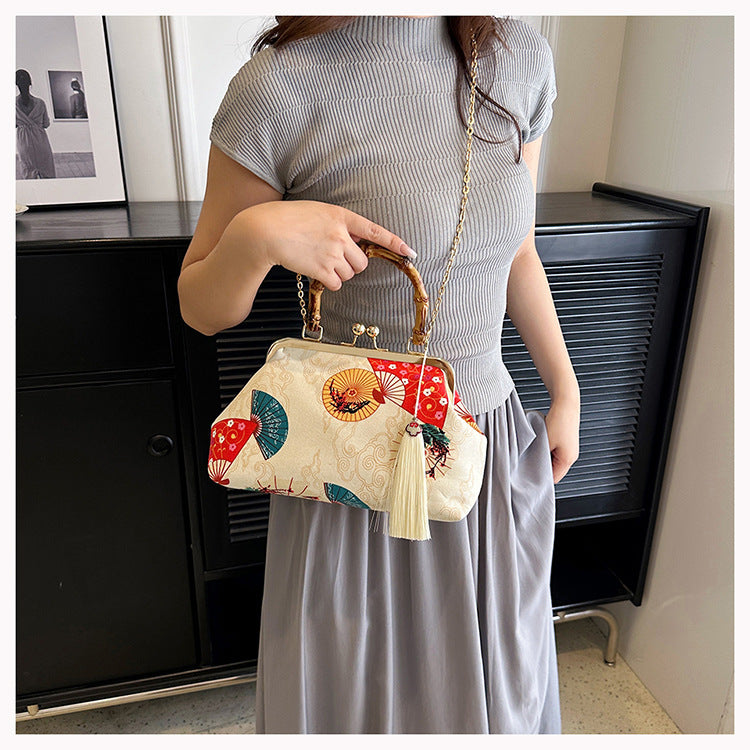 Chinese Style Embroidered Clutch Bag - Red-crowned Crane Handbag with Retro Design